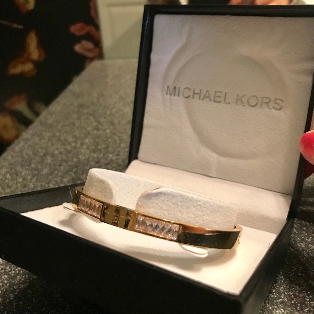 Mickael Kors Bangle Crystal Bracelet